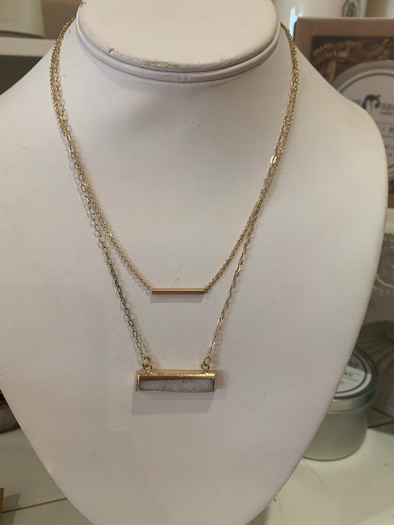 Simple Bars Necklace